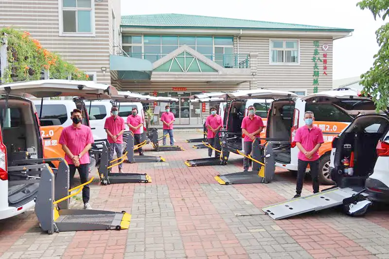 foundation transport cars